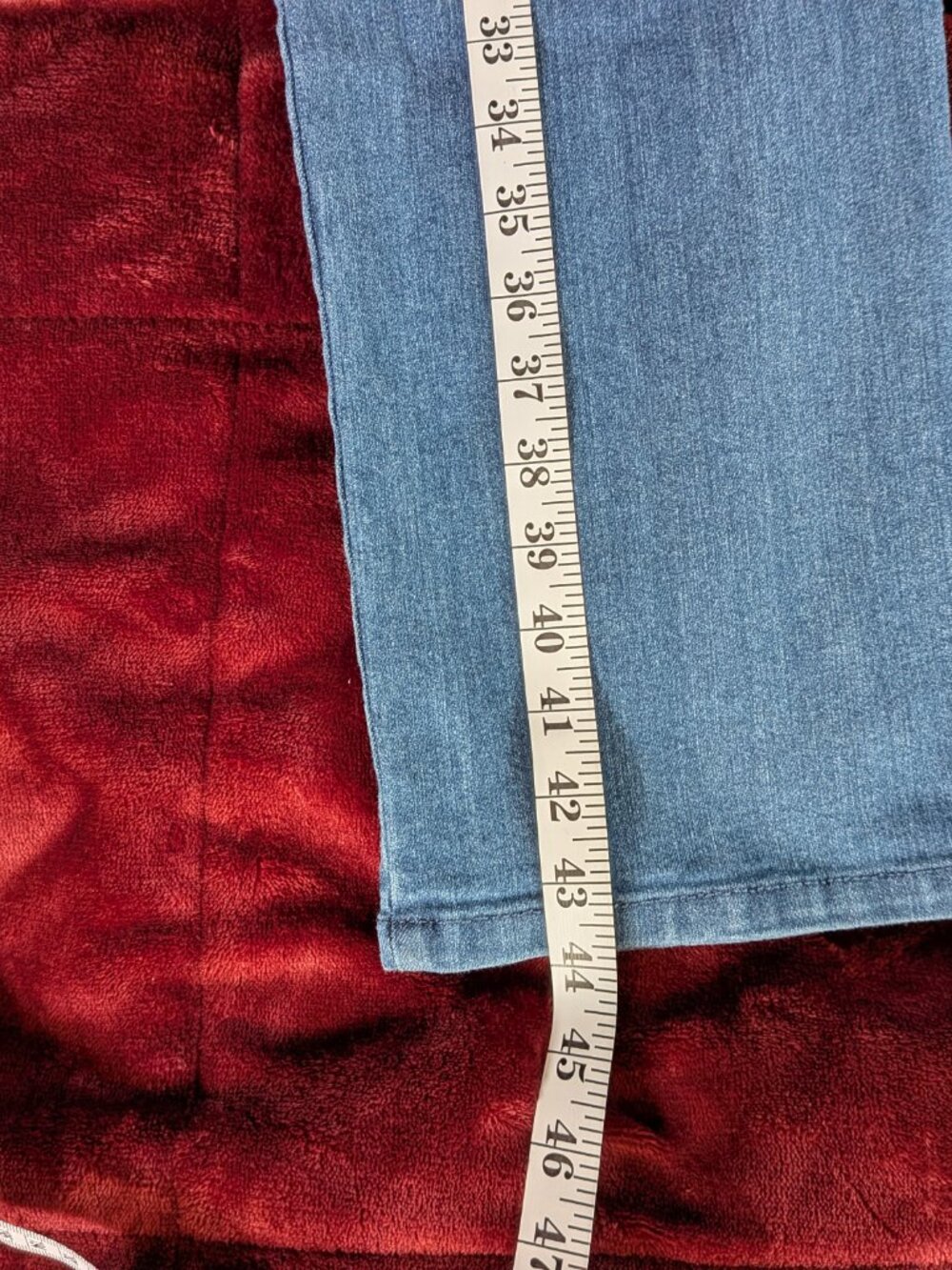 NWOT Gloria Vanderbilt Amanda Classic High Rise Jeans Blue Size 14 - Picture 5 of 6